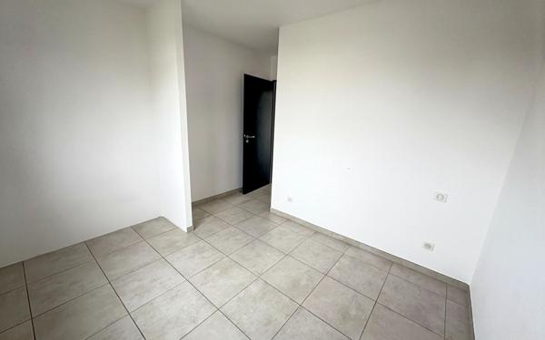 Maison à vendre    4 pièces •  Lavalette