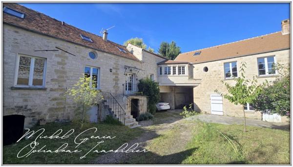 Maison à vendre 8 pièces Proche de NEUVILLE SUR OISE (95)