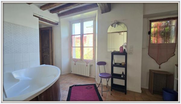 Maison à vendre 8 pièces Proche de NEUVILLE SUR OISE (95)