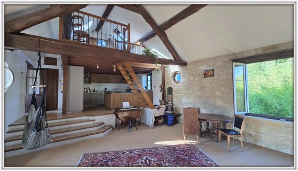 Maison à vendre 8 pièces Proche de NEUVILLE SUR OISE (95)