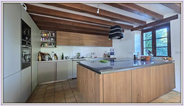 Maison à vendre 8 pièces Proche de NEUVILLE SUR OISE (95)