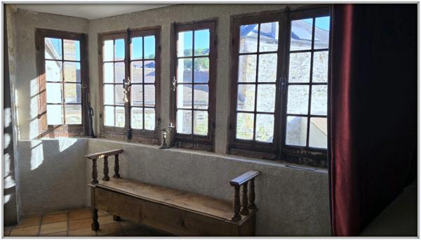 Maison à vendre 8 pièces Proche de NEUVILLE SUR OISE (95)