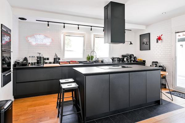 Maison Saint Pee Sur Nivelle 5 pièce(s) 195 m2