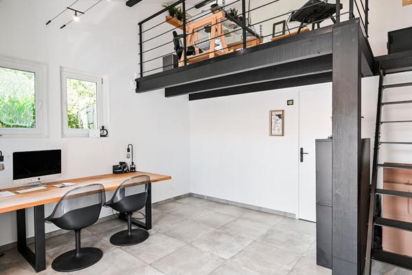 Maison Saint Pee Sur Nivelle 5 pièce(s) 195 m2
