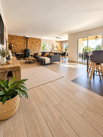 MAISON RÉNOVÉE DE 144 M² – 4 CHAMBRES – PISCINE – VUE PYRÉNÉES