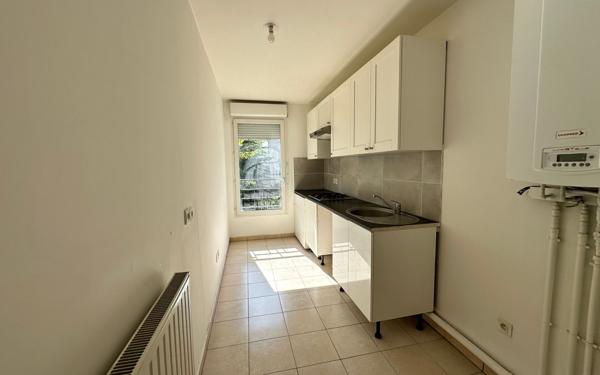 Appartement à vendre    3 pièces • 67,83 m2 Guyancourt