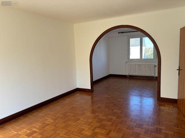 Maison de ville à vendre à Briec dans le Finistère (29510), ref : MAIS/1064   
Bourg