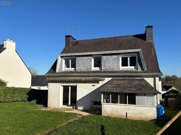 Maison de ville à vendre à Briec dans le Finistère (29510), ref : MAIS/1064   
Bourg