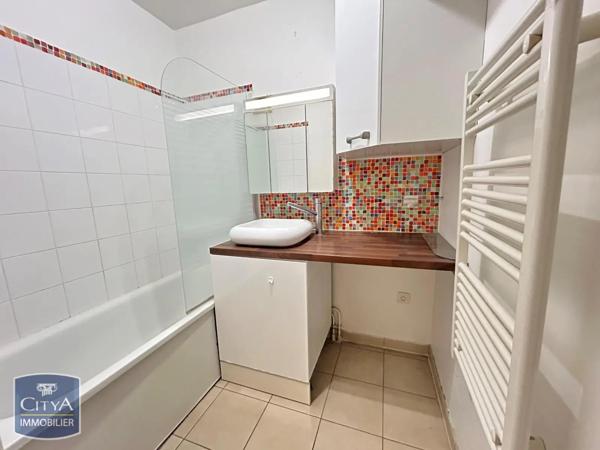 Appartement à louer 3 pièces 64.59m²