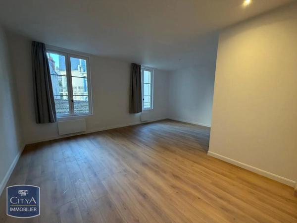 Appartement à louer 1 pièce 34.8m²