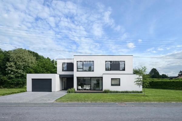 Terrain de 1 000 m²