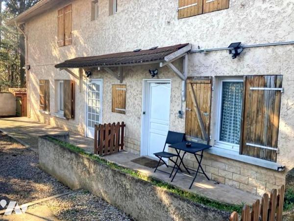 BALAN - APPARTEMENT EN RDC AVEC TERRASSE ET JARDINET