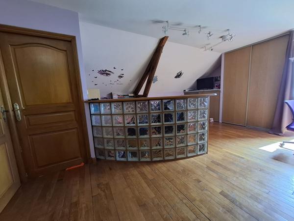 EXCLUSIVITÉ NESTENN! Maison de Caractère Charme, Confort Énergétique et Grands Volumes à Saint Vallier (71)