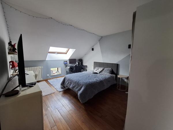 EXCLUSIVITÉ NESTENN! Maison de Caractère Charme, Confort Énergétique et Grands Volumes à Saint Vallier (71)