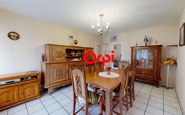 Appartement à vendre    4 pièces • 81 m2 Vaulx-en-Velin