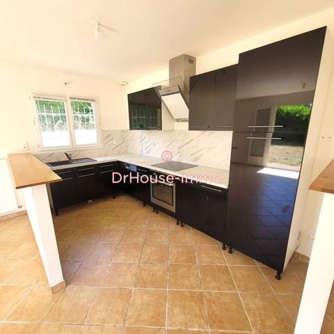 Maison à louer 5 pièces de 110 m²