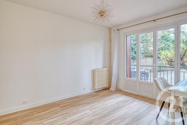 Appartement F4 à vendre  4 pièces - 66,98 m2 MONTMORENCY - 95