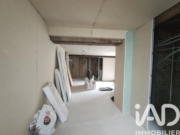 Maison à vendre 9 pièces 255 m² Saint-Just-d'Ardèche