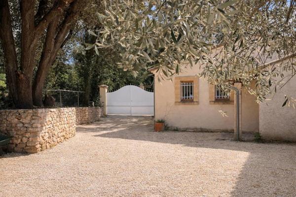 Élégante villa aux portes d'Uzès , Environnement naturel d'exception