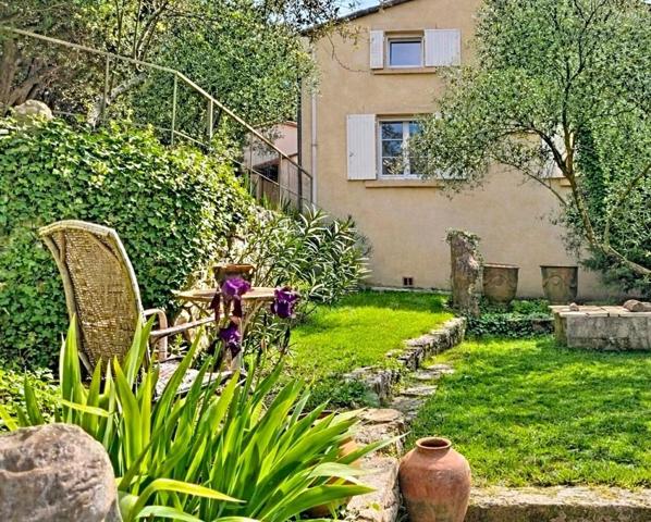 Élégante villa aux portes d'Uzès , Environnement naturel d'exception
