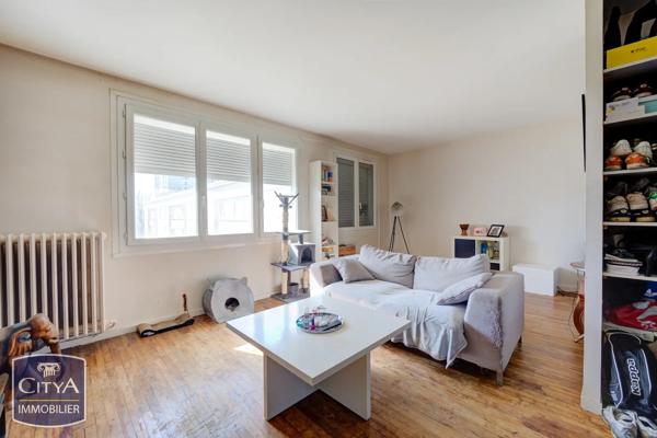 Appartement à vendre 4 pièces 64m² Tours (37000)