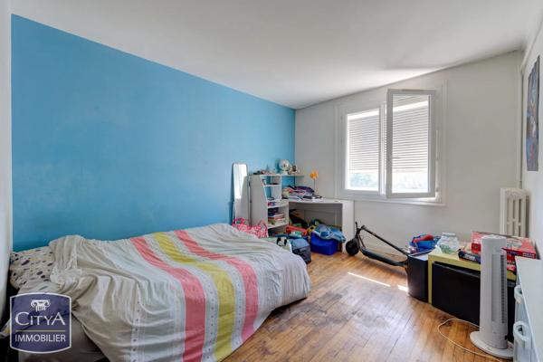 Appartement à vendre 4 pièces 64m² Tours (37000)