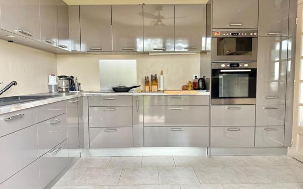 Maison à vendre    7 pièces • 163 m2 Longjumeau