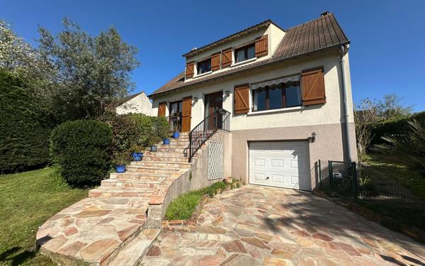 Maison à vendre    7 pièces • 163 m2 Longjumeau