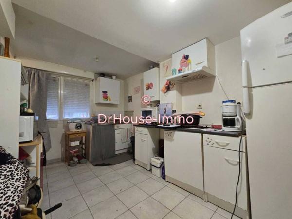 Immeuble à vendre de 200 m²