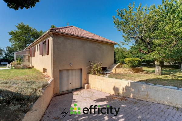 Maison
         5 pièces
        - 119 m² Exclusivité 409 000 € *