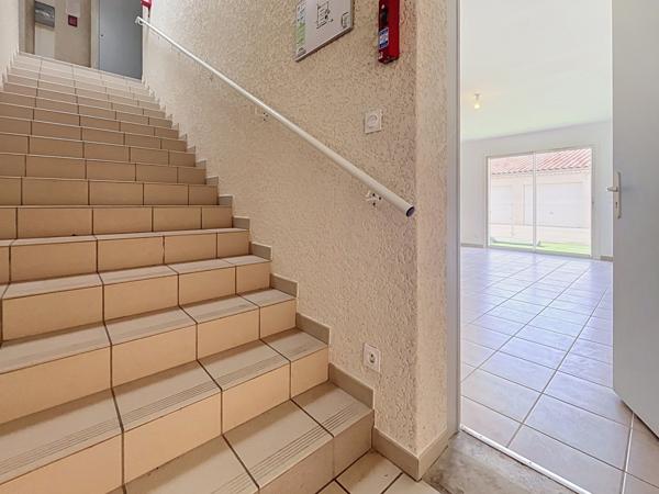 Appartement
         3 pièces
        - 71 m² Exclusivité 175 000 € *