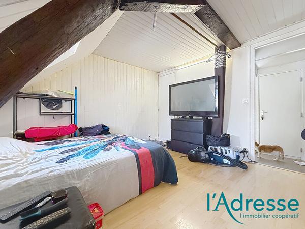 Immeuble de rapport trois studio Mayenne