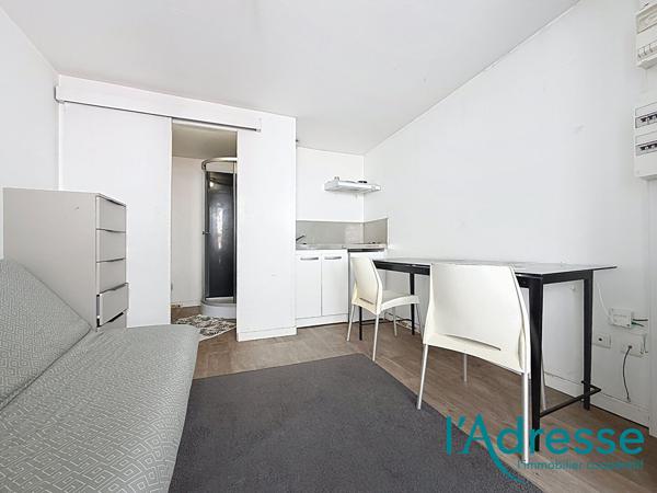 Immeuble de rapport trois studio Mayenne