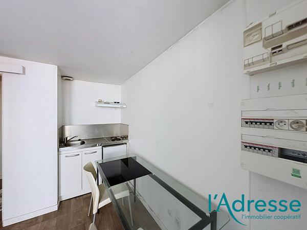 Immeuble de rapport trois studio Mayenne