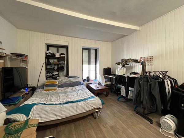 Immeuble de rapport trois studio Mayenne