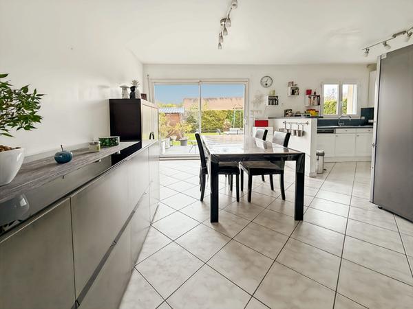 Maison 6 pièces à Saulx-les-Chartreux - 5 chambres et terrain arboré