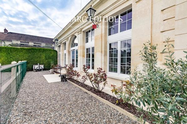 PROCHE CHANTILLY – ORANGERIE RÉNOVÉE
