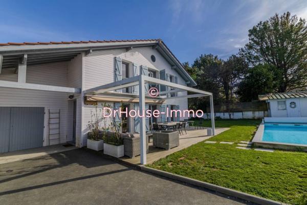 Maison à vendre 5 pièces de 168 m²