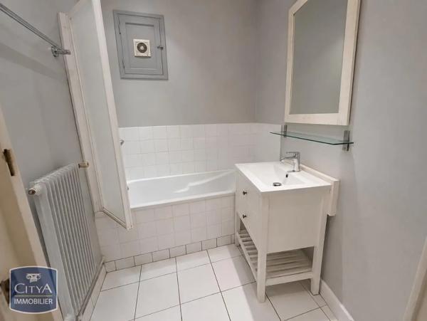 Appartement à louer 3 pièces 79.66m² Grenoble (38000)