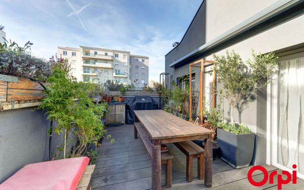 Appartement à vendre    5 pièces • 98,49 m2 Villeurbanne