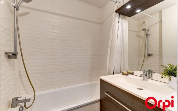 Appartement à vendre    5 pièces • 98,49 m2 Villeurbanne