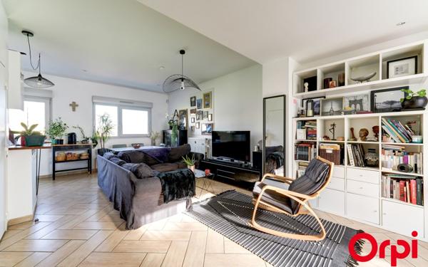 Appartement à vendre    5 pièces • 98,49 m2 Villeurbanne