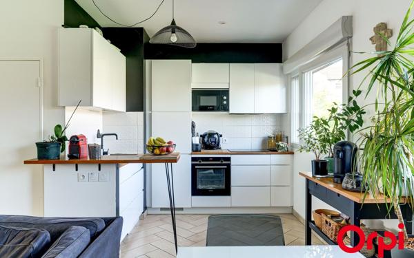 Appartement à vendre    5 pièces • 98,49 m2 Villeurbanne