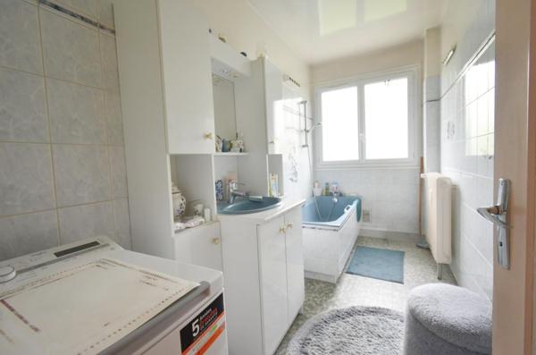 Appartement
         3 pièces
        - 68 m² Exclusivité