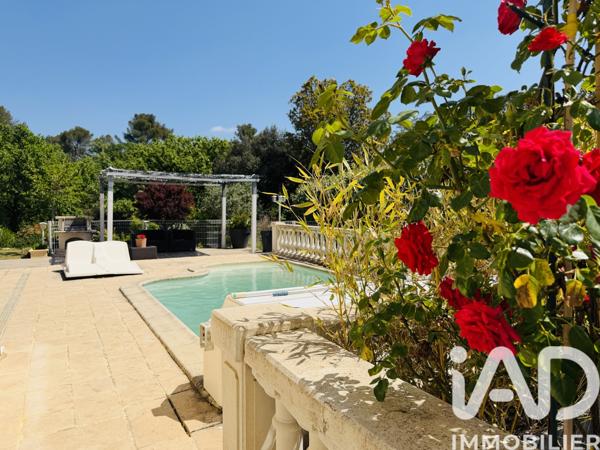 Maison à vendre 6 pièces 180 m² Aix-en-Provence