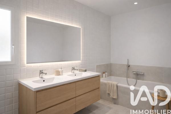 Maison à vendre 6 pièces 180 m² Aix-en-Provence