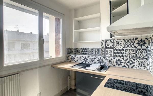 Appartement à louer    1 pièce • 33 m2 Aurillac