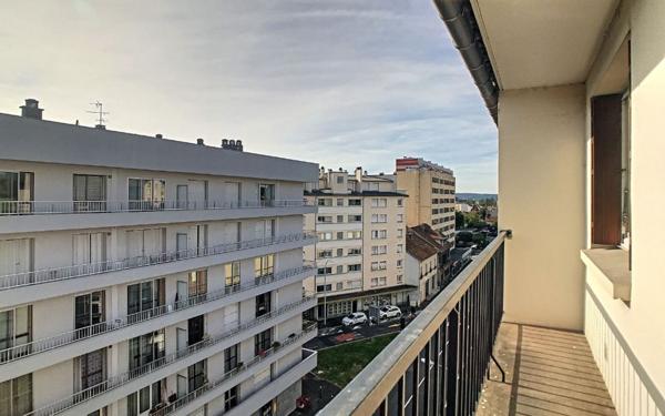 Appartement à louer    1 pièce • 33 m2 Aurillac