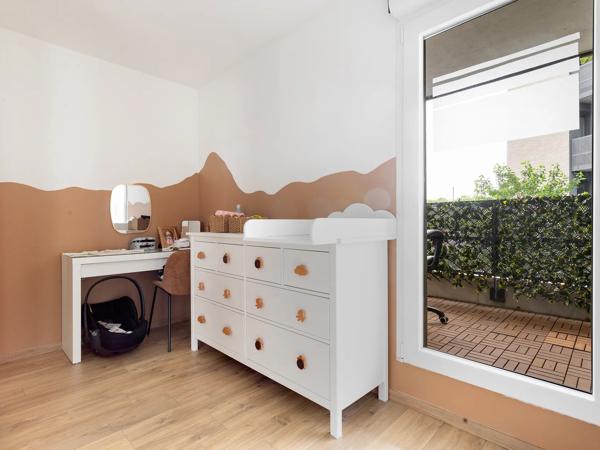 Appartement
         3 pièces
        - 64 m² 255 000 € *