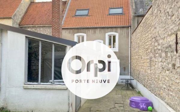 Maison à vendre    5 pièces •  Marquise